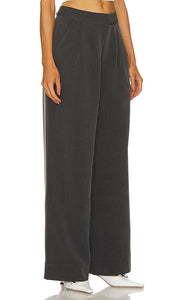 NONchalant Label Mae Pant in Grey