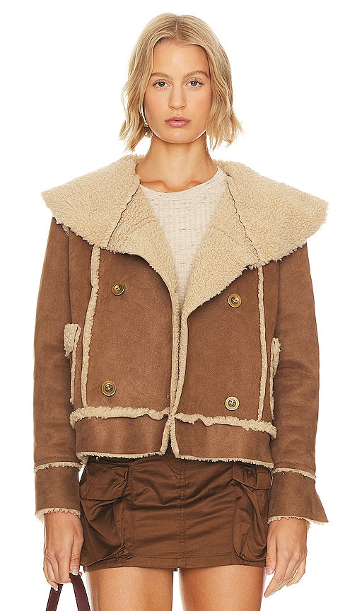 NSF Hazel Faux Shearling Coat in Tan - Manteau NSF Hazel en fausse peau de mouton, beige - NSF 棕褐色榛子人造羊毛皮大衣 - NSF Hazel Faux Shearling Mantel in Hellbraun - NSF 헤이즐 인조 시어링 코트(탠 색상) - Cappotto in montone sintetico nocciola NSF marrone chiaro