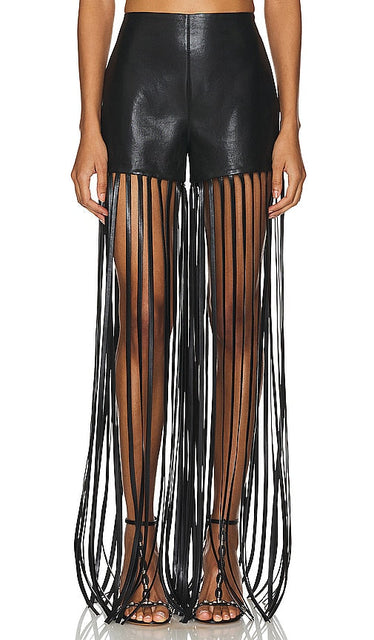 Nanushka Amalee Short in Black - Short Nanushka Amalee en noir - Nanushka Amalee 黑色短裤 - Nanushka Amalee Short in Schwarz - Nanushka Amalee 쇼츠 - Nanushka Amalee corto in nero