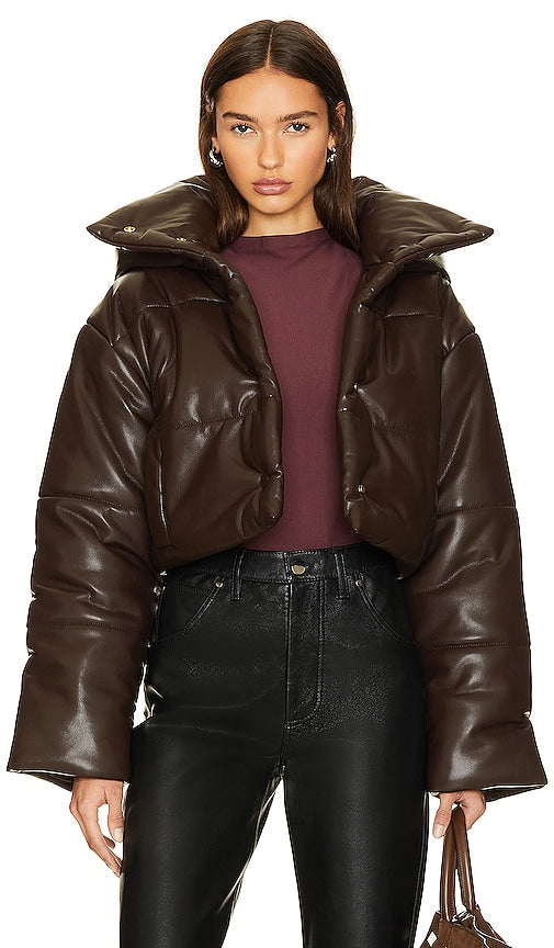 Nanushka Aveline Puffer Jacket in Chocolate - Nanushka Aveline Doudoune en Chocolat - Nanushka Aveline 巧克力色填充夹克 - Nanushka Aveline Pufferjacke in Schokolade - Nanushka Aveline 퍼퍼 재킷 - Piumino Nanushka Aveline color cioccolato