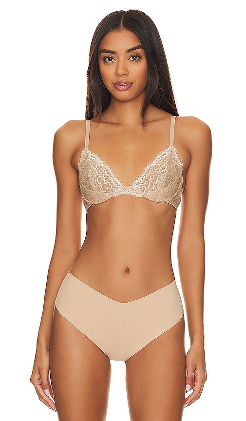 Natori Breakout Underwire Bra in Beige - Soutien-gorge à armatures Natori Breakout en beige - Natori Breakout 米色钢托文胸 - Natori Breakout-Bügel-BH in Beige - Natori 브레이크아웃 언더와이어 브라베이지 색상 - Reggiseno con ferretto Natori Breakout in beige