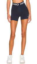 Nike 365 Short 5in in Navy - Nike - 365 - Short 5 pouces - Bleu marine - Nike 365 短裤 5 英寸 海军蓝 - Nike 365 Short 5in in Marineblau - Nike 365 숏 5인치 네이비 색상 - Pantaloncini Nike 365 da 5 pollici in blu scuro
