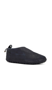 Nike Acg Moc Premium Sneaker in Black