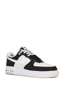 Nike Air Force 1 '07 Lv8 Sneaker in Cream,Black