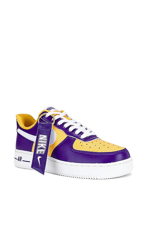 Nike Air Force 1 '07 SE Sneaker in Purple