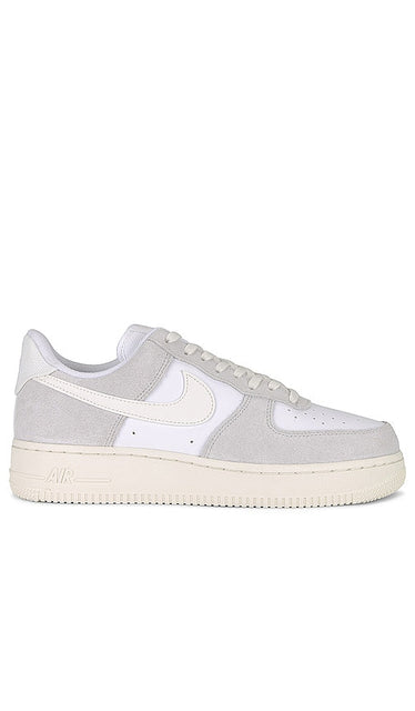 Nike Air Force 1 Lv8 Sneaker in White