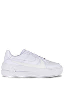 Nike Air Force 1 Plt.af.orm Sneaker in White - Nike - Air Force 1 Plt.af.orm - Baskets - Blanc - Nike Air Force 1 Plt.af.orm 白色运动鞋 - Nike Air Force 1 Plt.af.orm Sneaker in Weiß - Nike Air Force 1 Plt.af.orm 스니커즈 화이트 색상 - Sneaker Nike Air Force 1 Plt.af.orm in bianco