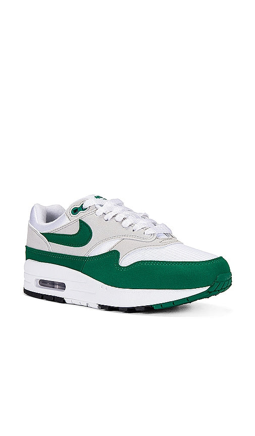 Nike Air Max 1 '87 Sneaker in Grey