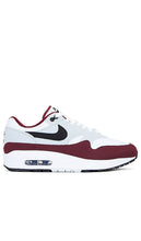 Nike Air Max 1 in White - Nike Air Max 1 en blanc - Nike Air Max 1 白色 - Nike Air Max 1 in Weiß - 나이키 에어맥스 1 화이트 색상 - Nike Air Max 1 in bianco