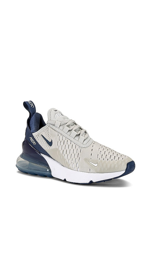 Nike Air Max 270 Sneaker in Blue