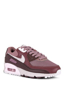 Nike Air Max 90 Sneaker in Mauve