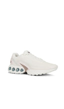 Nike Air Max DN SE Sneaker in Ivory