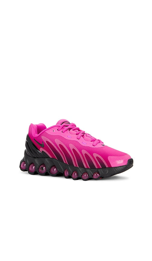 Nike Air Max DN8 Sneaker in Fuchsia