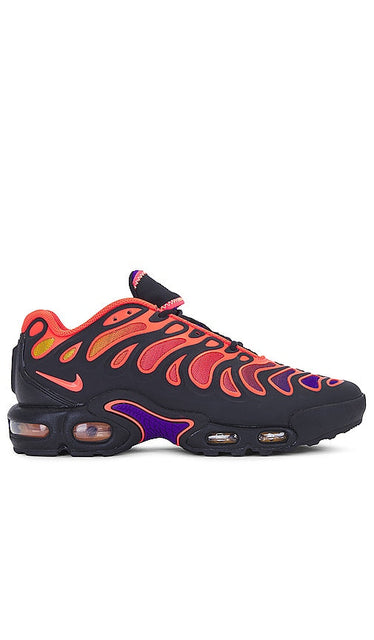 Nike Air Max Plus Drift in Black - Nike Air Max Plus Drift en Noir - Nike Air Max Plus Drift 黑色 - Nike Air Max Plus Drift in Schwarz - 나이키 에어맥스 플러스 드리프트 블랙 색상 - Nike Air Max Plus Drift in nero