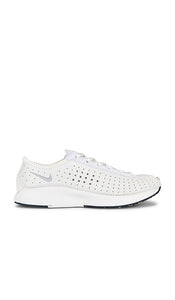 Nike Air Superfly Sneaker in White | White  Metallic Silver & Black Low Top Sneakers for Women