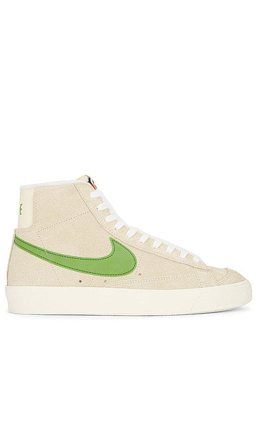 Nike Blazer Mid '77 Vintage Sneaker in Beige - Nike - Blazer Mid '77 - Baskets vintage - Beige - Nike Blazer Mid '77 米色复古运动鞋 - Nike Blazer Mid '77 Vintage Sneaker in Beige - Nike Blazer Mid '77 빈티지 스니커즈 베이지 색상 - Sneaker vintage Nike Blazer Mid '77 in beige