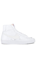 Nike Blazer Mid '77 Vintage Sneaker in White