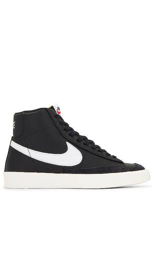 Nike Blazer Mid '77 Vintage in Black