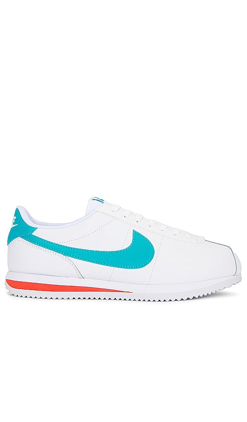 Nike Cortez in White