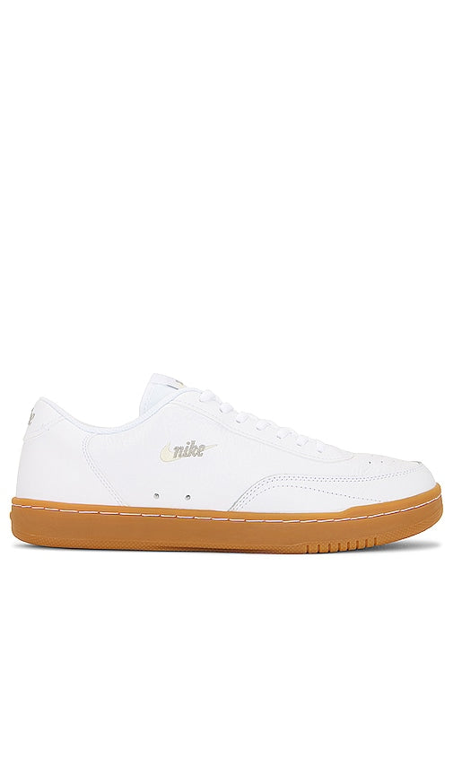 Nike Court Vintage Premium Sneaker in White