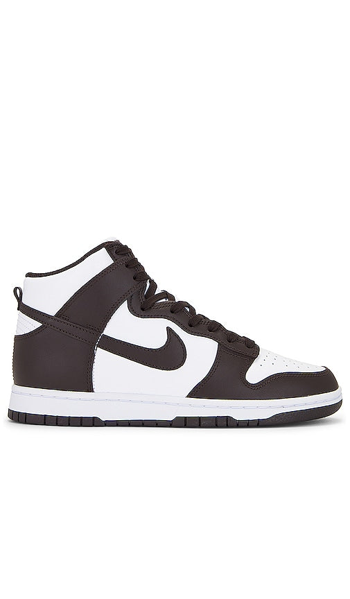 Nike Dunk High Retro Sneaker in Chocolate