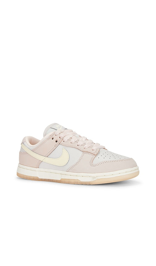 Nike Dunk Low Premium Sneaker in Pink