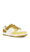Nike Dunk Low Retro in Tan
