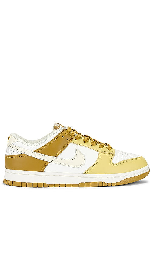 Nike Dunk Low Retro in Tan