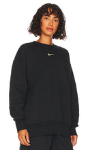 Nike NSW Fleece Crewneck Sweatshirt in Black