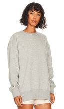 Nike NSW Fleece Crewneck Sweatshirt in Grey