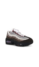 Nike Nike Air Max 95 Sneaker in Brown