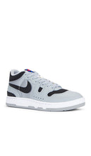 Nike Nike Attack Sp in Grey