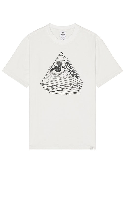 Nike T-shirt in White - T-shirt Nike en blanc - 耐克白色 T 恤 - Nike T-Shirt in Weiß - 나이키 티셔츠 화이트 색상 - T-shirt Nike di colore bianco