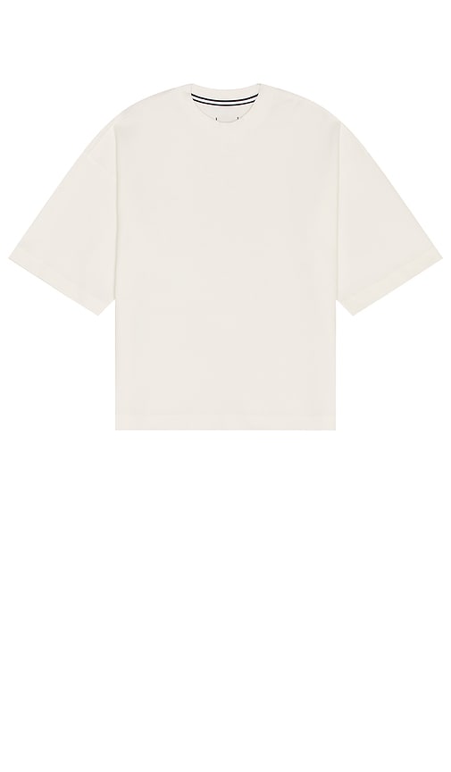 Nike Tech Fleece Tee in Cream - Nike - Tech Fleece - T-shirt - Crème - 奶油色 Nike Tech Fleece T 恤 - Nike Tech Fleece T-Shirt in Creme - Nike Tech 플리스 티셔츠 - T-shirt in pile Nike Tech color crema