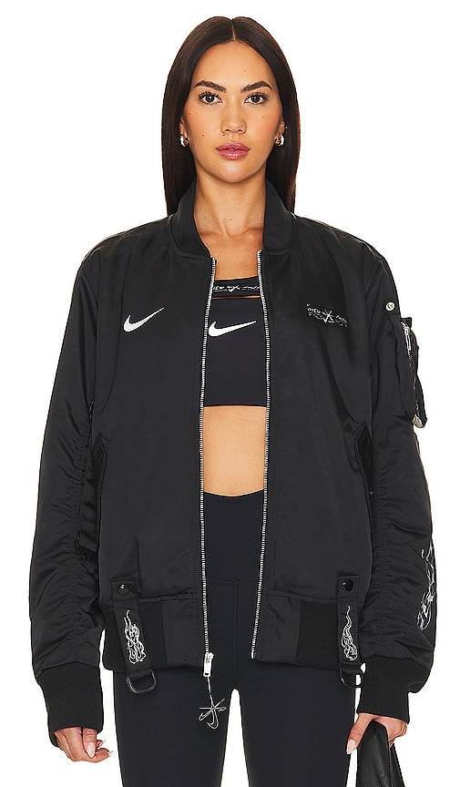 Nike X Meg Thee Stallion Bomber Jacket in Black - Nike X Meg Thee Stallion - Bomber - Noir - Nike X Meg Thee Stallion 黑色飞行员夹克 - Nike X Meg Thee Stallion Bomberjacke in Schwarz - Nike X Meg Thee 스탤리온 보머 재킷블랙 색상 - Giacca bomber Nike X Meg Thee Stallion in nero