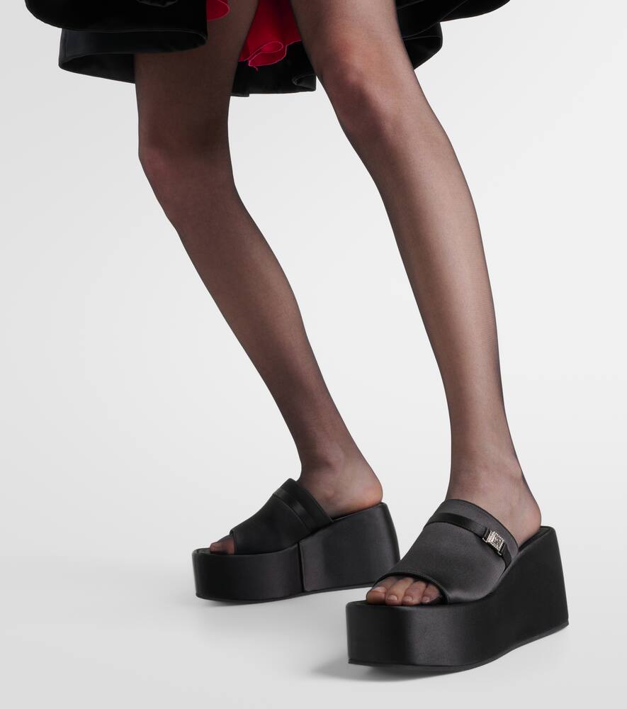 Nodaleto Bulla Yelena satin platform slides