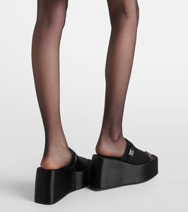 Nodaleto Bulla Yelena satin platform slides