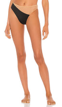 Norma Kamali Snake Mesh Bikini Bottom in Black - Bas de bikini en maille serpent Norma Kamali en noir - Norma Kamali 黑色蛇纹网布比基尼泳裤 - Norma Kamali Schlangen-Mesh-Bikinihose in Schwarz - Norma Kamali 스네이크 메쉬 비키니 하의 (블랙 색상) - Fondo bikini Norma Kamali in rete serpente in nero