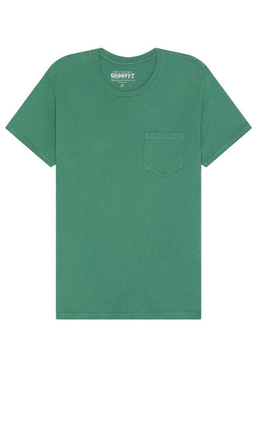 OUTERKNOWN Groovy Pocket Tee in Green - OUTERKNOWN - T-shirt Groovy avec poche en vert - OUTERKNOWN Groovy 绿色口袋 T 恤 - OUTERKNOWN Groovy Pocket Tee in Grün - OUTERKNOWN 그루비 포켓 티셔츠 - OUTERKNOWN Groovy Pocket Tee in verde
