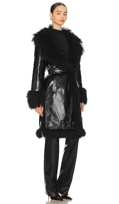 OW Collection Freya Faux Fur Coat in Black