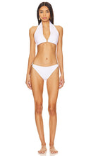 OYE Swimwear Aubrey Bikini Set in White - OYE Maillots de bain Aubrey Ensemble de bikini en blanc - OYE 白色奥布里比基尼泳装套装 - OYE Bademode Aubrey Bikini-Set in Weiß - OYE 수영복 Aubrey 비키니 세트 화이트 색상 - Costume da bagno Aubrey OYE in bianco