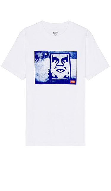 Obey New York Photo Tee in White - Obey New York - T-shirt avec photo en blanc - Obey New York 白色照片 T 恤 - Obey New York Photo T-Shirt in Weiß - Obey New York 포토 티셔츠 화이트 색상 - Maglietta con foto di Obey New York in bianco