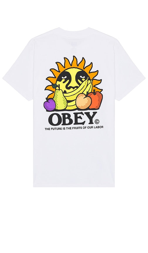 Obey The Future Is The Fruits Of Our Labor Tee in White - T-shirt Obey The Future Is The Fruits Of Our Labor en blanc - 服从未来是我们劳动的成果白色 T 恤 - Obey The Future Is The Fruits Of Our Labor T-Shirt in Weiß - Obey The Future Is The Fruits Of Our Labor 화이트 티셔츠 - Obey The Future è il frutto del nostro lavoro T-shirt in bianco