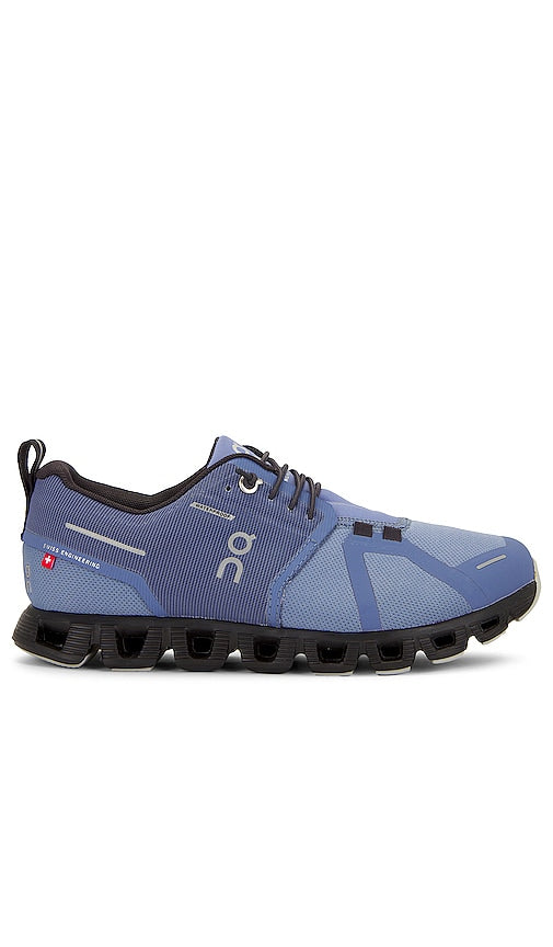 On Cloud 5 Waterproof Sneaker in Blue - Baskets imperméables On Cloud 5 en bleu - On Cloud 5 蓝色防水运动鞋 - On Cloud 5 Wasserdichter Sneaker in Blau - On Cloud 5 방수 스니커즈블루 색상 - Sneaker impermeabile On Cloud 5 in blu