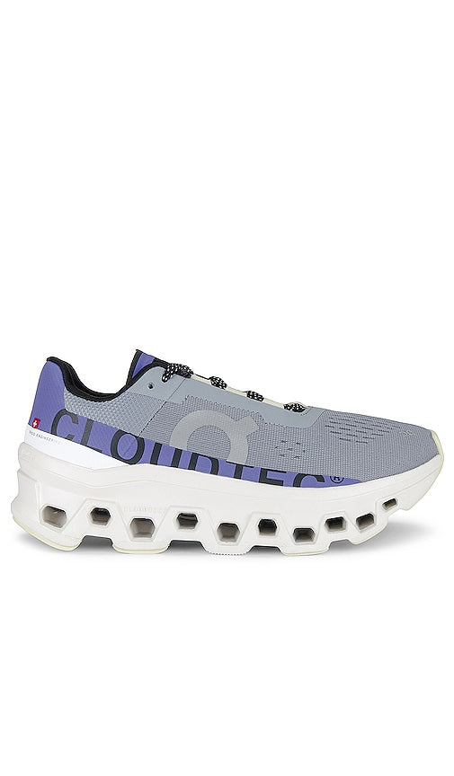 On Cloudmonster Sneaker in Grey - Sur la sneaker Cloudmonster en gris - 灰色 Cloudmonster 运动鞋 - On Cloudmonster Sneaker in Grau - On Cloudmonster 스니커즈 - Su Sneaker Cloudmonster in grigio