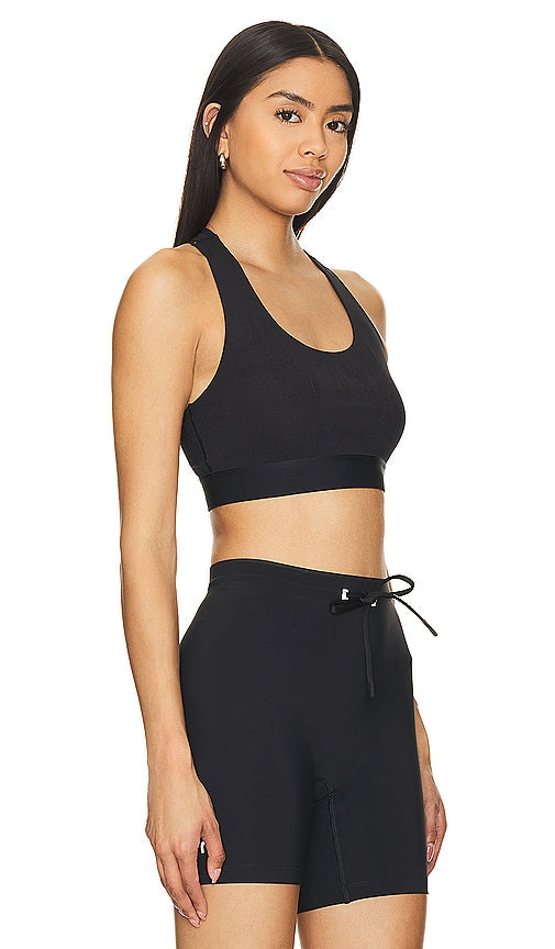 On Pace Bra in Black