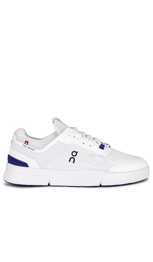 On Roger Spin Sneaker in White - Sur la sneaker Roger Spin en blanc - Roger Spin 白色运动鞋 - Auf Roger Spin Sneaker in Weiß - On Roger Spin 스니커즈 화이트 색상 - Su Sneaker Roger Spin in bianco