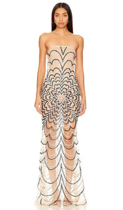 Onalaja Farah Gown in Nude - Robe Onalaja Farah en nu - Onalaja Farah 裸色礼服 - Onalaja Farah Kleid in Nude - Onalaja Farah 가운 누드 - Abito di Onalaja Farah nudo