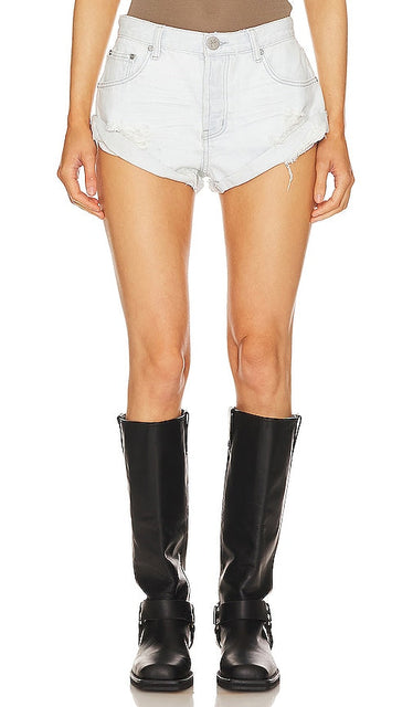 One Teaspoon Bandit Low Waist Denim Short in White - One Teaspoon - Bandit - Short en jean taille basse - Blanc - 一茶匙 Bandit 白色低腰牛仔短裤 - One Teaspoon Bandit Denim-Shorts mit niedriger Taille in Weiß - One Teaspoon Bandit 로우 웨이스트 데님 쇼트 화이트 색상 - Pantaloncini di jeans a vita bassa One Teaspoon Bandit in bianco