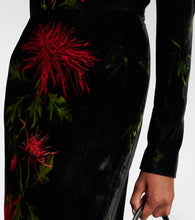 Oscar de la Renta Embroidered velvet gown